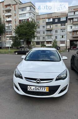 Универсал Opel Astra 2014 в Червонограде