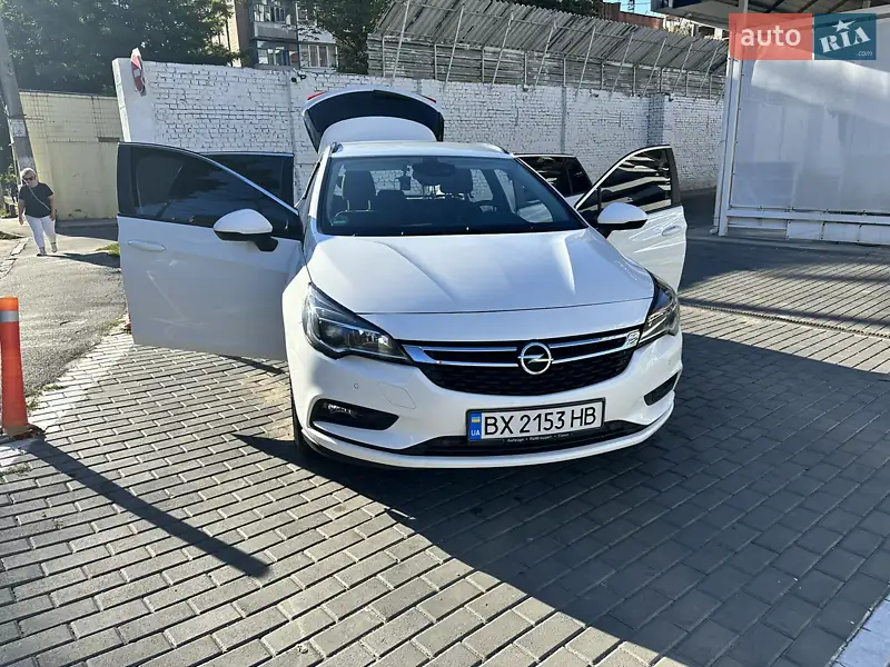 Opel Astra 2018