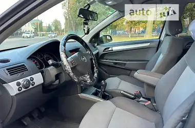 Opel Astra 2005