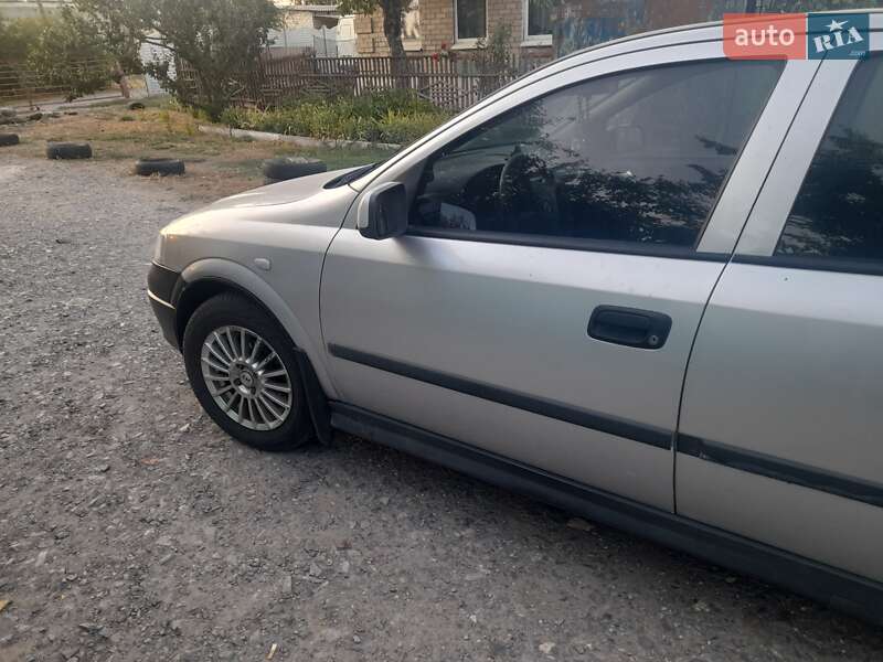 Седан Opel Astra 2005 в Лозовой фото 6 Седан Opel Astra 2005 в Лозовой