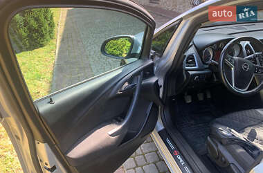 Універсал Opel Astra 2015 в 
