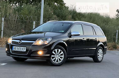 Універсал Opel Astra 2009 в Вінниці