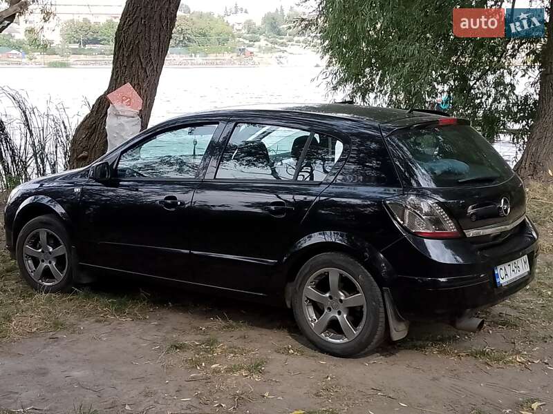 Opel Astra 2006