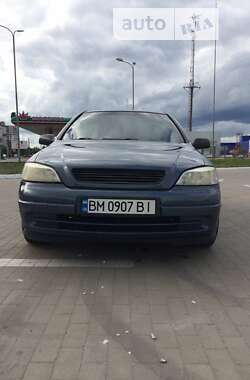 Седан Opel Astra 2006 в Липовой Долине