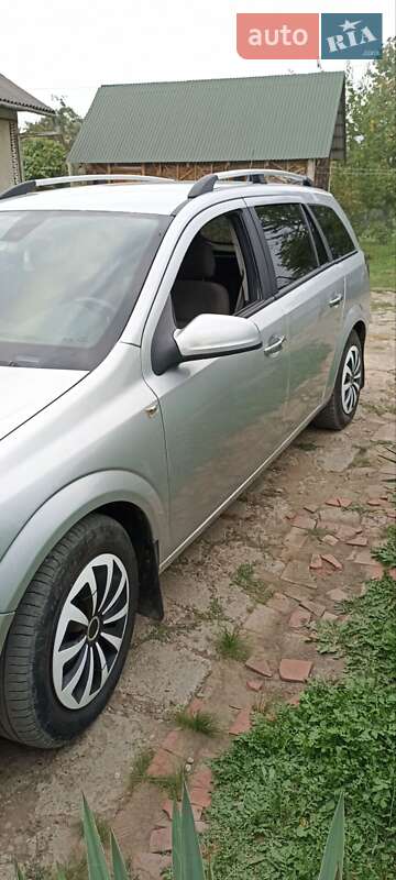 Универсал Opel Astra 2009 в Сторожинце фото 38 Универсал Opel Astra 2009 в Сторожинце