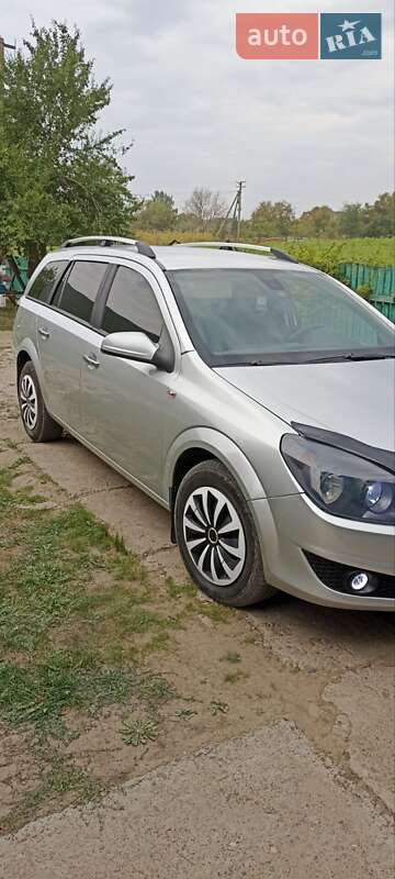 Универсал Opel Astra 2009 в Сторожинце фото 39 Универсал Opel Astra 2009 в Сторожинце