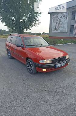 Универсал Opel Astra 1996 в Теребовле