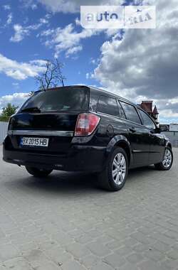 Универсал Opel Astra 2008 в Староконстантинове