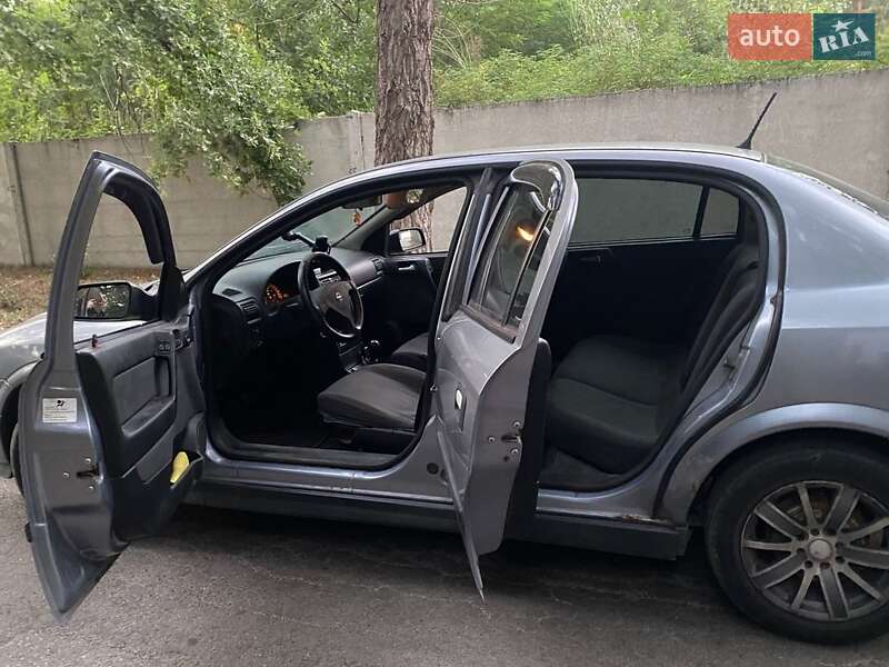 Седан Opel Astra 2007 в Днепре фото 5 Седан Opel Astra 2007 в Днепре