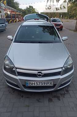 Хэтчбек Opel Astra 2005 в Николаеве