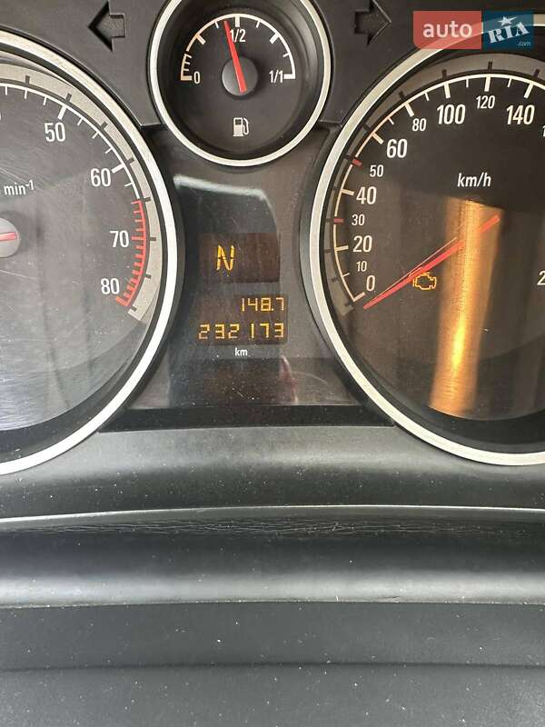 Хэтчбек Opel Astra 2007 в Новомосковске