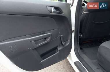 Универсал Opel Astra 2008 в 
