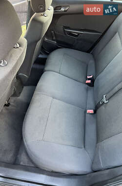 Универсал Opel Astra 2010 в 