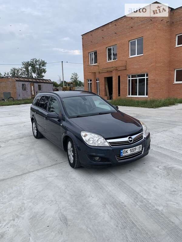 Opel Astra 2008