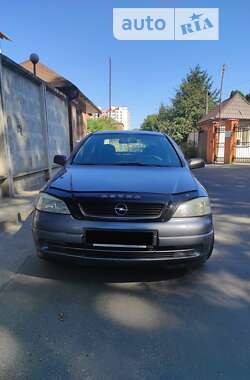 Седан Opel Astra 2006 в Виннице