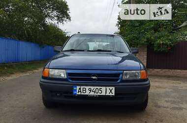 Універсал Opel Astra 1993 в Браїлові