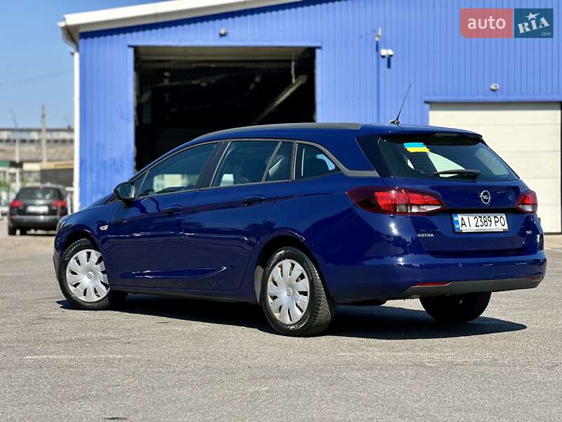 Універсал Opel Astra 2016 в Броварах