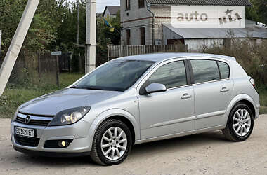 Хэтчбек Opel Astra 2004 в Тернополе