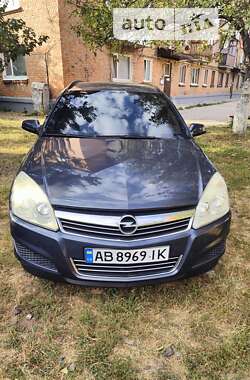 Универсал Opel Astra 2007 в Казатине