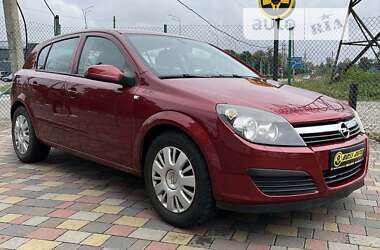 Хэтчбек Opel Astra 2006 в Стрые