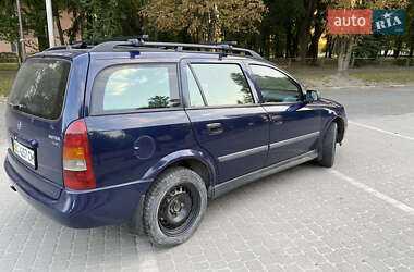 Универсал Opel Astra 2000 в 