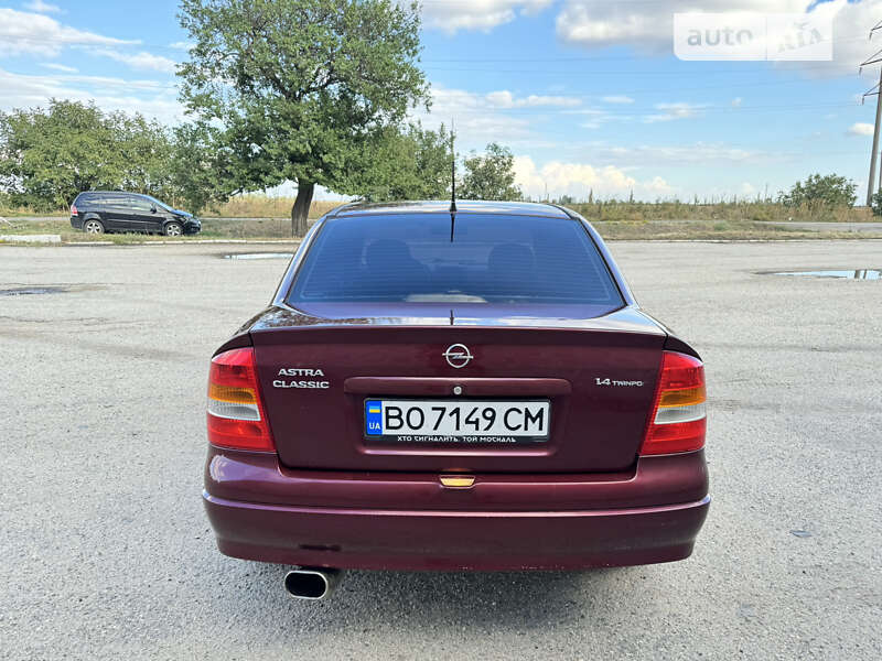 Седан Opel Astra 2006 в Новом Буге фото 7 Седан Opel Astra 2006 в Новом Буге