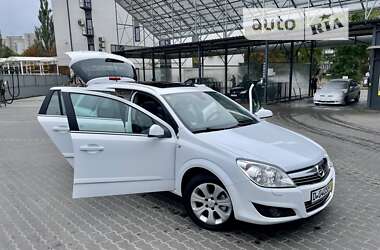 Универсал Opel Astra 2008 в Луцке