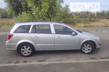 Універсал Opel Astra 2007 в Києві