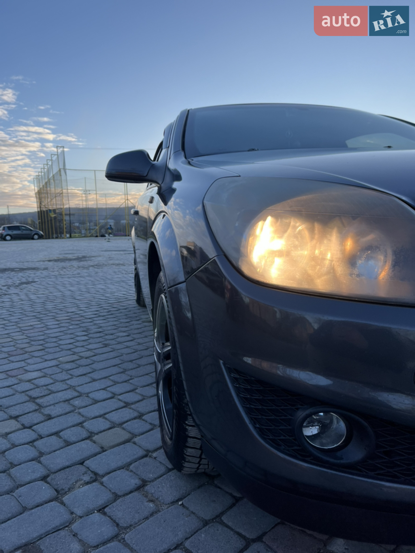 2011 Opel Astra - мініатюра 8