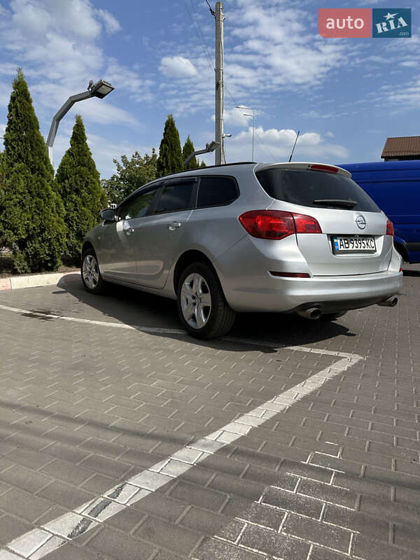 Универсал Opel Astra 2011 в Виннице фото 12 Универсал Opel Astra 2011 в Виннице