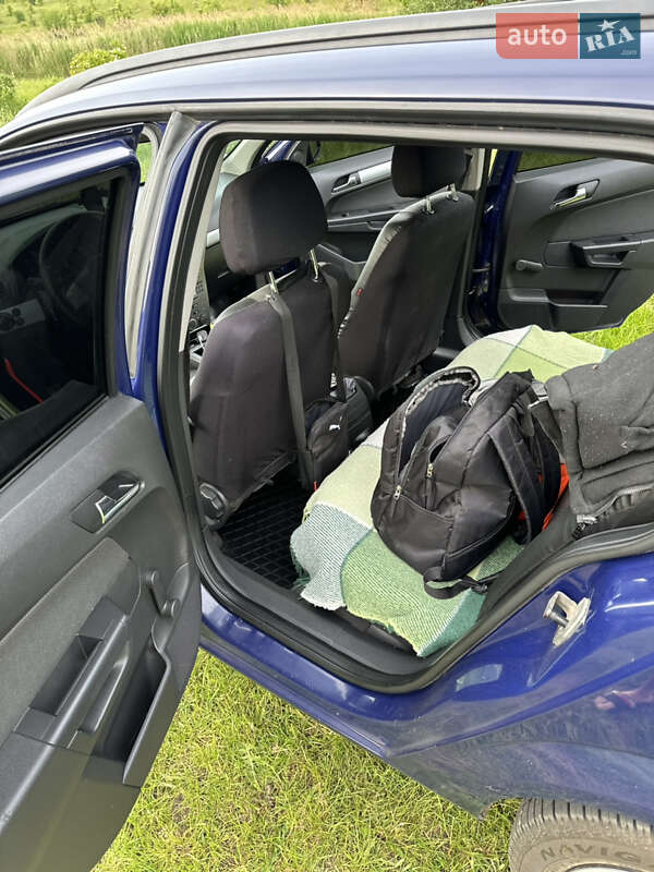 Универсал Opel Astra 2006 в Виннице