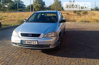 Седан Opel Astra 2005 в Николаеве