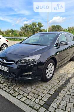 Універсал Opel Astra 2014 в Калуші