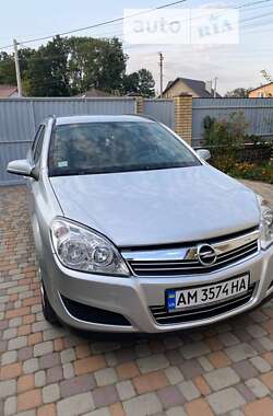 Универсал Opel Astra 2008 в Житомире