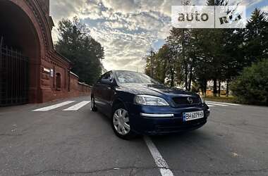 Седан Opel Astra 2005 в Виннице