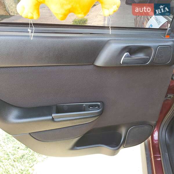 Седан Opel Astra 2007 в Одесі