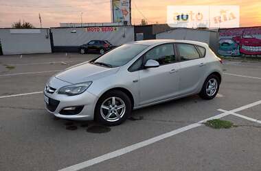 Хетчбек Opel Astra 2014 в Києві