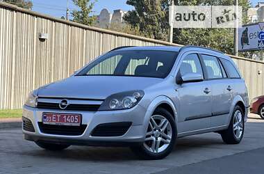 Універсал Opel Astra 2005 в Луцьку