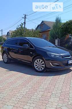 Универсал Opel Astra 2015 в Снятине