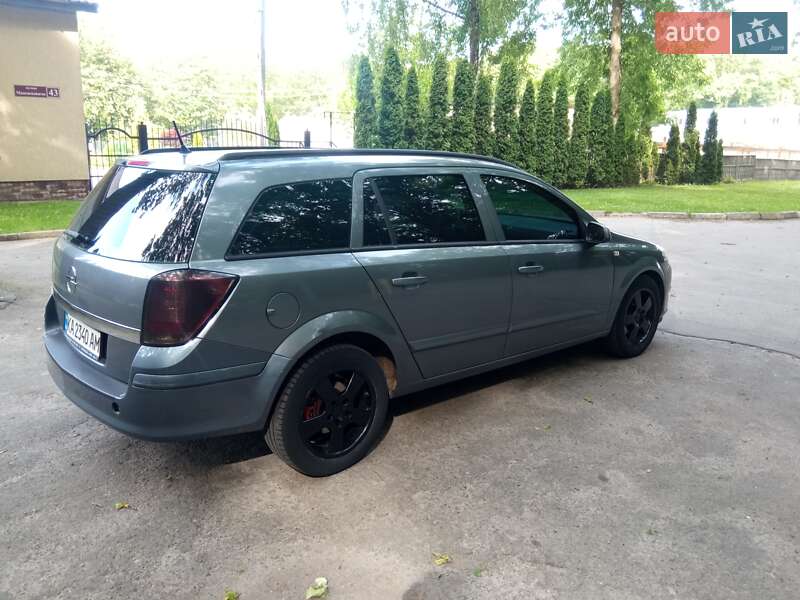 Универсал Opel Astra 2005 в Виннице