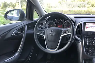Opel Astra 2010
