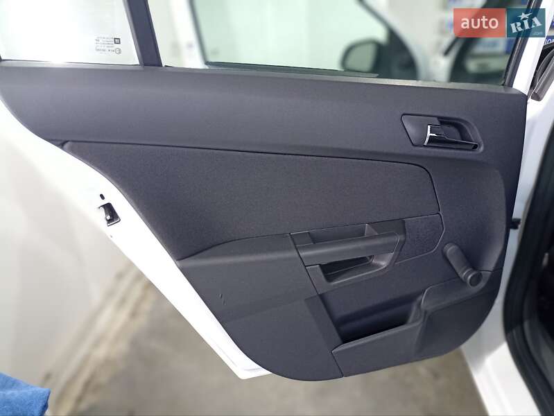 Универсал Opel Astra 2010 в Белой Церкви