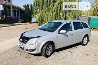 Универсал Opel Astra 2009 в Радивилове