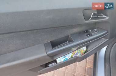 Хэтчбек Opel Astra 2006 в 