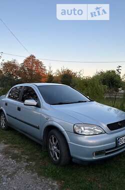 Седан Opel Astra 2004 в Тернополі