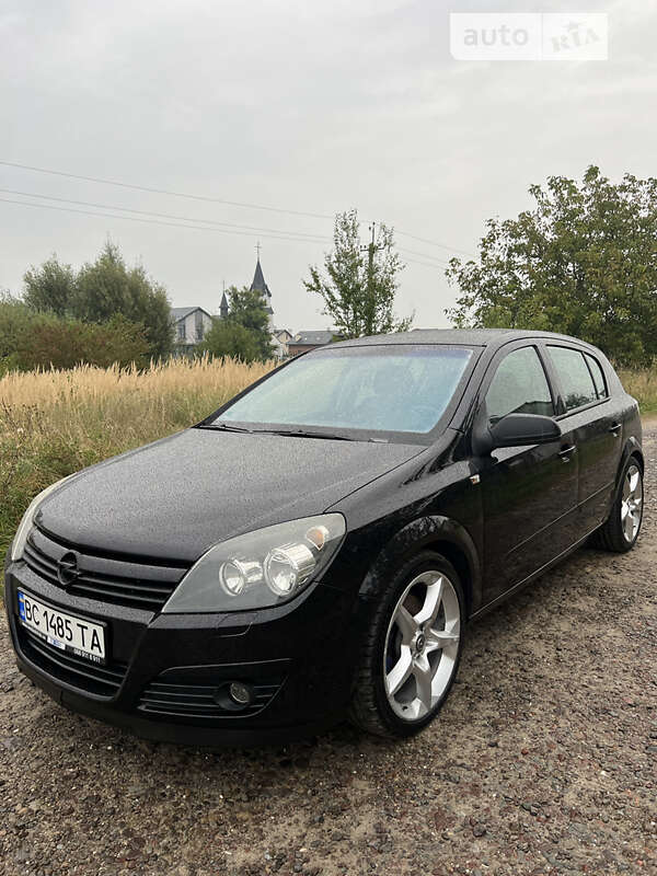 Хетчбек Opel Astra 2005 в Львові