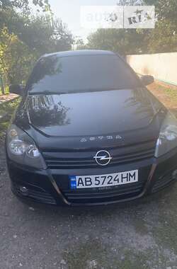 Хэтчбек Opel Astra 2005 в Виннице