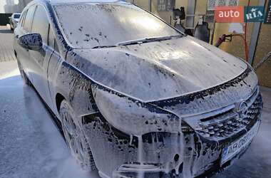 Универсал Opel Astra 2017 в 