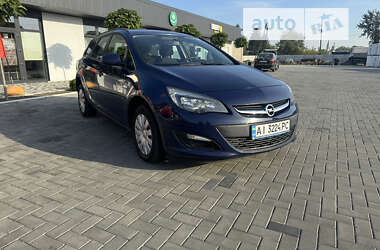 Универсал Opel Astra 2013 в Попельне