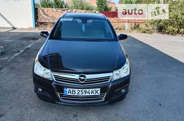 Універсал Opel Astra 2008 в Вінниці